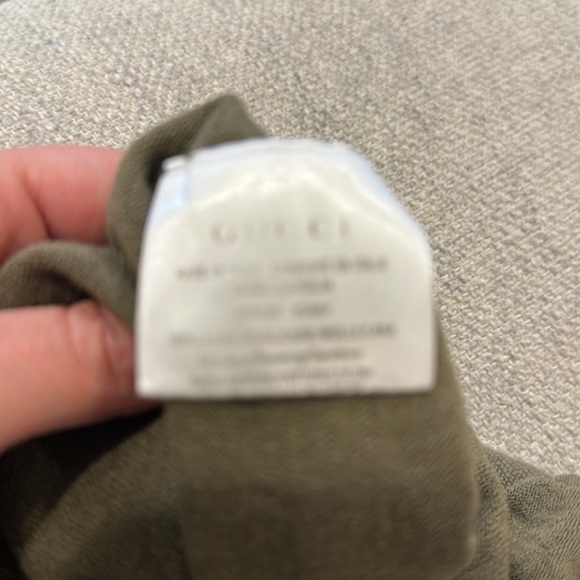 GUCCI sleeveless button down sweater with collar - Picture 7 of 7